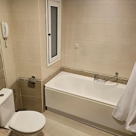 Luxury In Downtown Апартамент